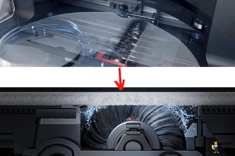 The mop of the Roborock S7 MaxV is cleaned at the Ultra Station.